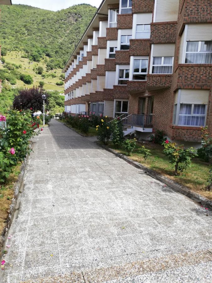 Apartamento Peñalabra Potes Exterior foto